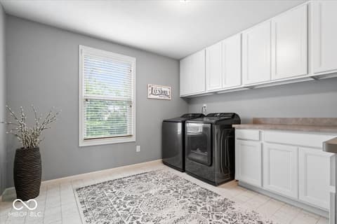 Photo of 5542 Pennycress Drive, Noblesville, IN