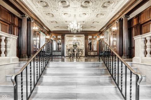 Photo of 350 N Meridian Street, Indianapolis, IN