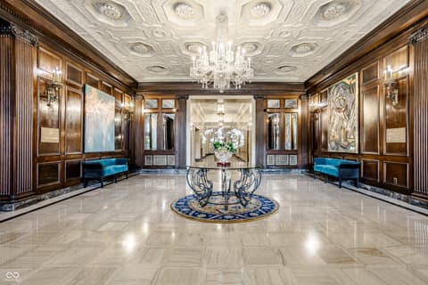 Photo of 350 N Meridian Street, Indianapolis, IN
