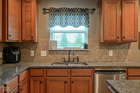 Photo of 13884 Wendessa Drive, Fishers, IN