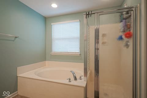 Photo of 13884 Wendessa Drive, Fishers, IN