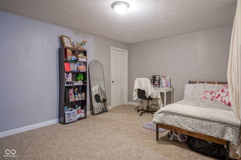 Photo of 13884 Wendessa Drive, Fishers, IN