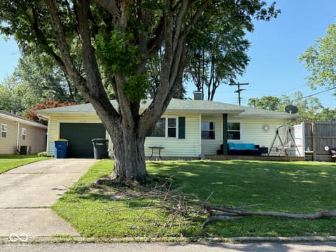 2113 W Barcelona Drive