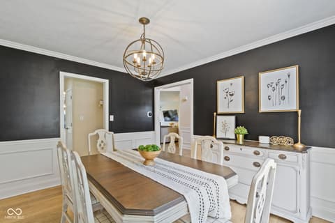Photo of 5866 Mill Oak Drive, Noblesville, IN