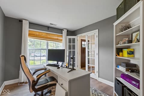 Photo of 5866 Mill Oak Drive, Noblesville, IN