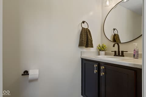 Photo of 5866 Mill Oak Drive, Noblesville, IN