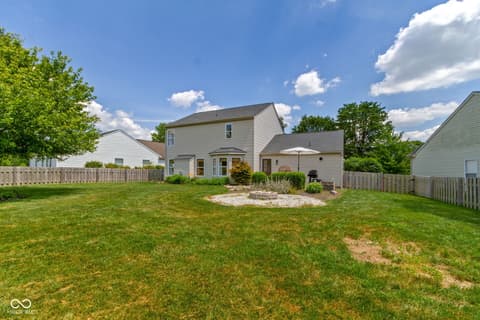 Photo of 5866 Mill Oak Drive, Noblesville, IN
