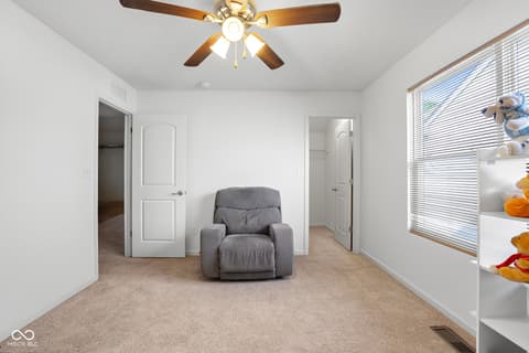 Sitting Room — 2017 Shadow Creek Boulevard, Columbus, IN