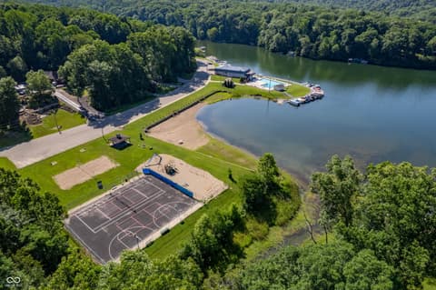 Playground — 3669 Glenwood Drive, Martinsville, IN