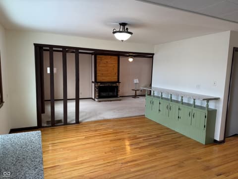 Dining room at 3669 Glenwood Drive, Martinsville, IN