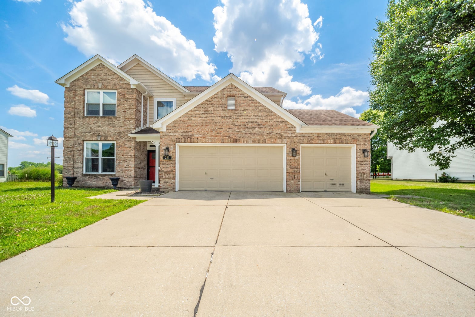Front exterior at 296 Myers Lake Drive, Noblesville, IN