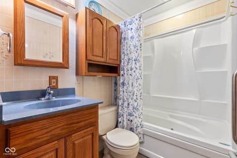 Bathroom at 14416 Crystal Creek Drive, Noblesville, IN