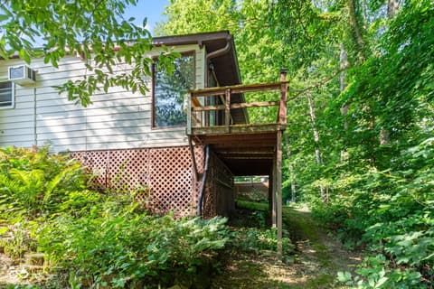 Side exterior at 14416 Crystal Creek Drive, Noblesville, IN