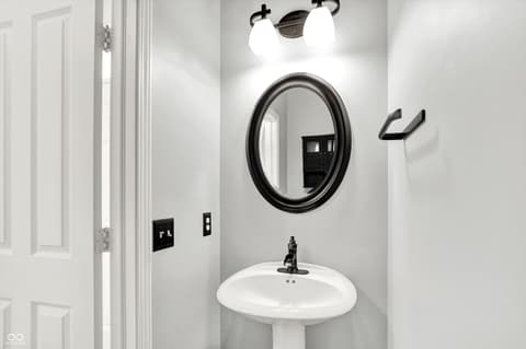 Photo of 14095 Northcoat Place, Fishers, IN