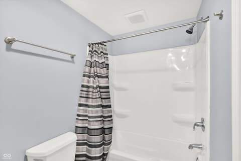 Photo of 14095 Northcoat Place, Fishers, IN