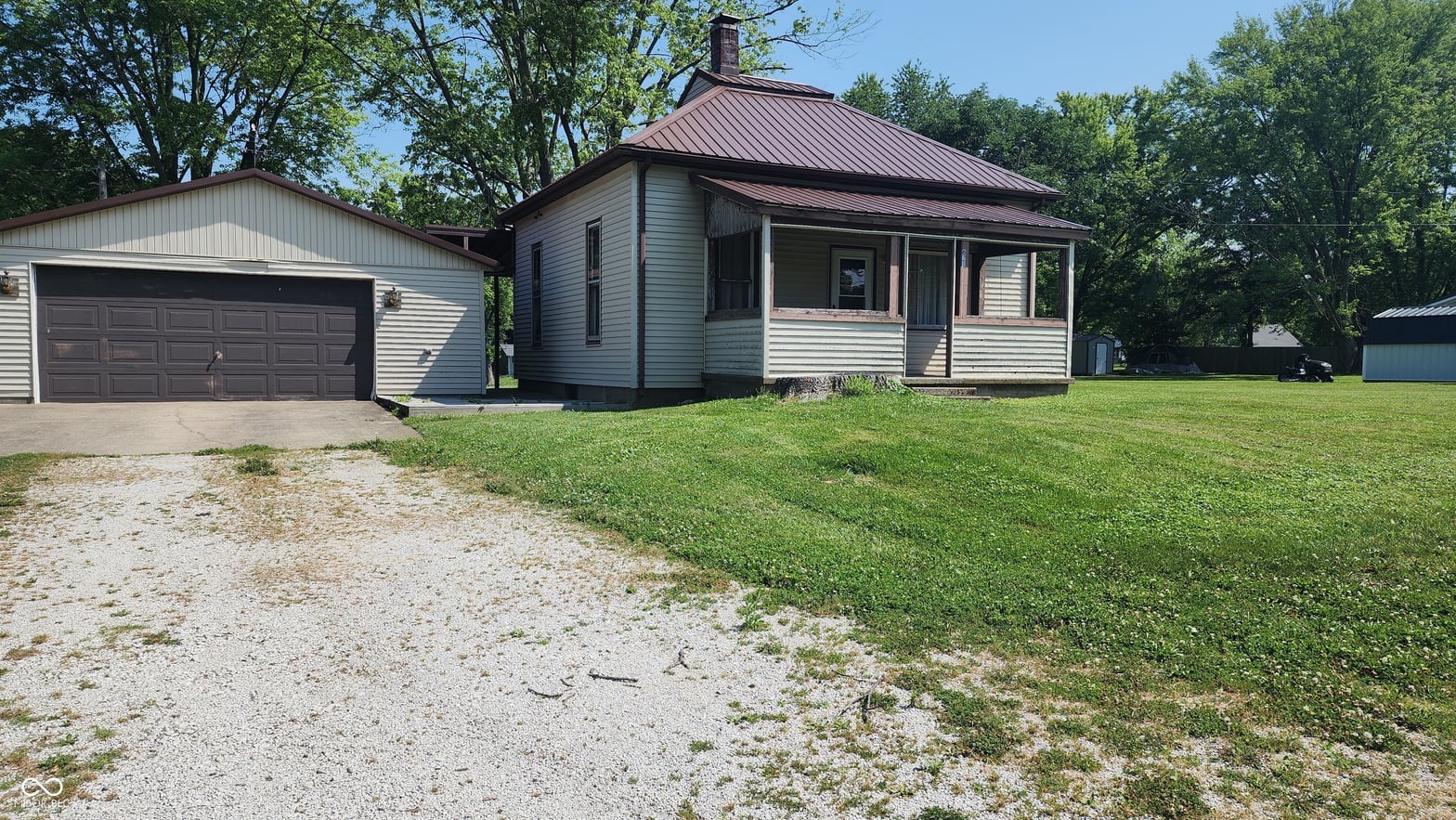 Photo of 621 W Van Buren Street, Veedersburg, IN
