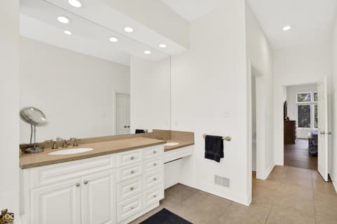 Photo of 11137 Peppermill Lane, Fishers, IN