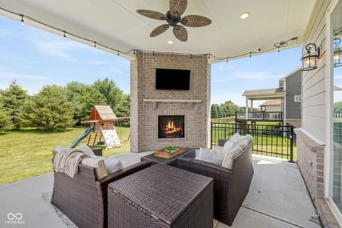 Photo of 2566 Maple Creek Drive, Westfield, IN