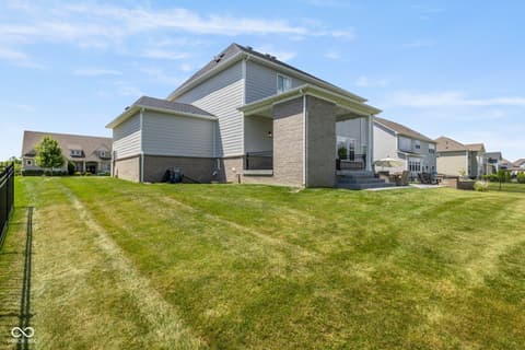 Photo of 2566 Maple Creek Drive, Westfield, IN
