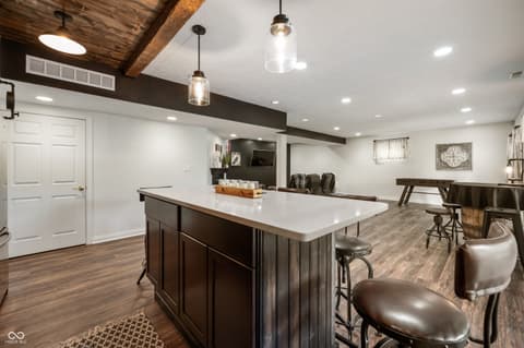 Bar — 10931 Hidden Hollow Court, Fishers, IN