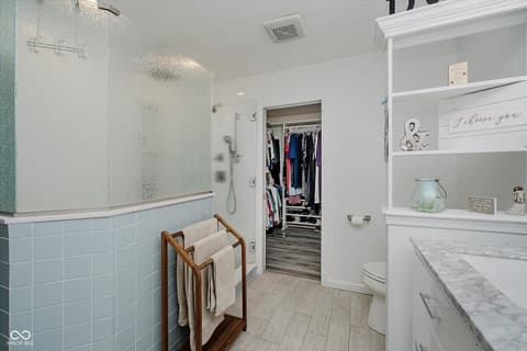 Photo of 2450 Hawthorn Place, Noblesville, IN