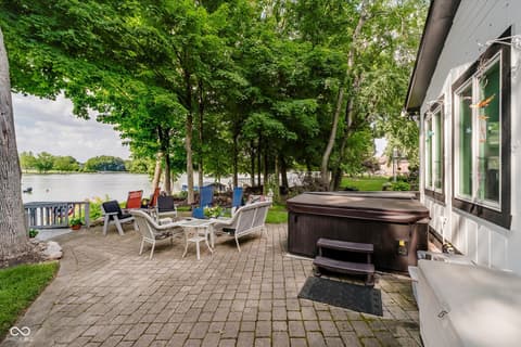 Photo of 2450 Hawthorn Place, Noblesville, IN