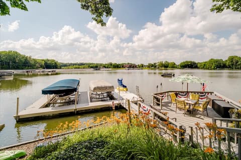 Photo of 2450 Hawthorn Place, Noblesville, IN