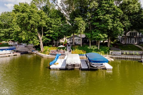 Photo of 2450 Hawthorn Place, Noblesville, IN