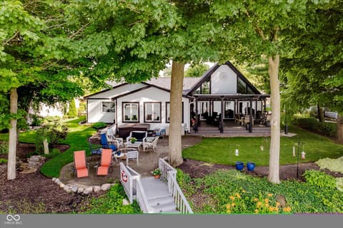 Photo of 2450 Hawthorn Place, Noblesville, IN