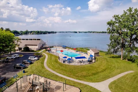 Photo of 2450 Hawthorn Place, Noblesville, IN