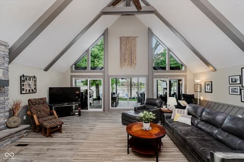 Photo of 2450 Hawthorn Place, Noblesville, IN