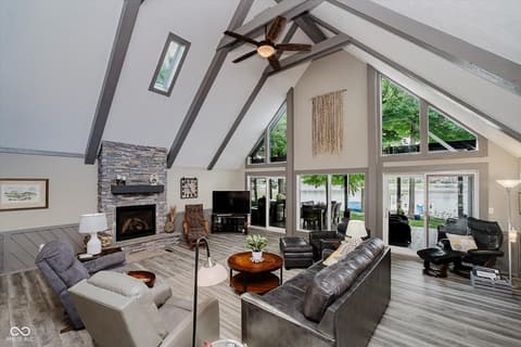 Photo of 2450 Hawthorn Place, Noblesville, IN