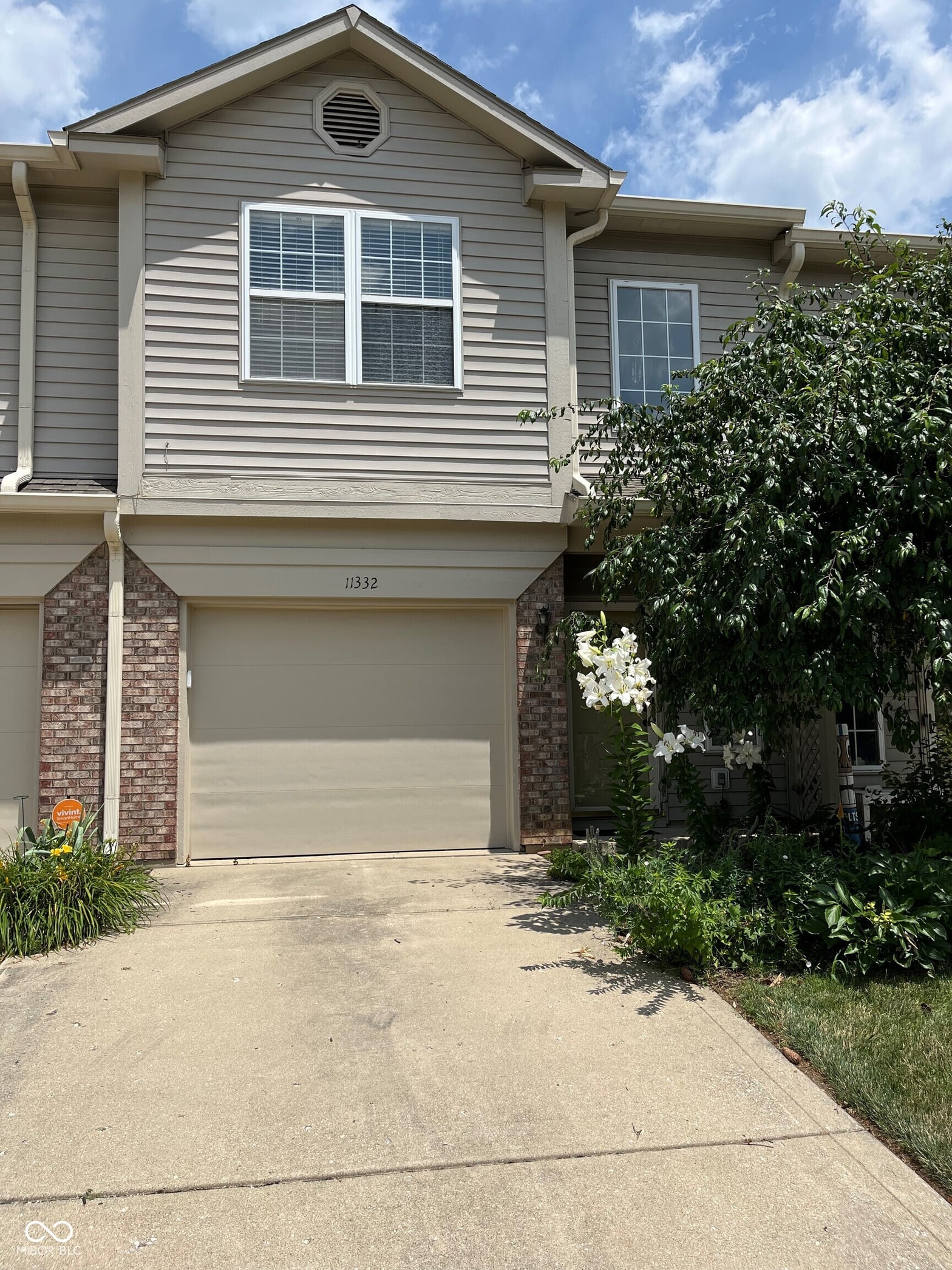 Front exterior at 11332 Fonthill Drive, Indianapolis, IN