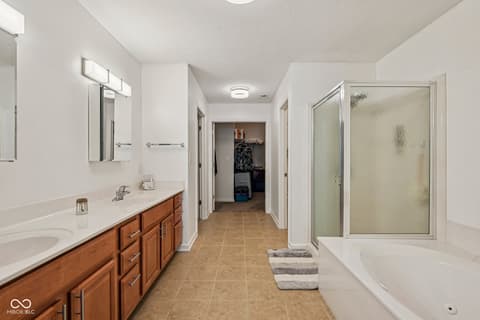 Photo of 1195 Ganton Drive, Avon, IN