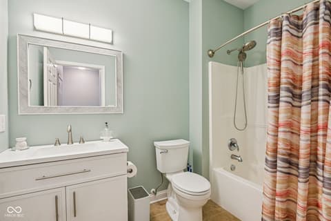 Photo of 1195 Ganton Drive, Avon, IN