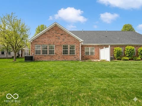 Photo of 1195 Ganton Drive, Avon, IN