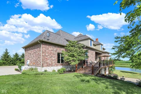Front exterior at 523 S 700 E, Whitestown, IN