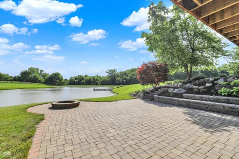 Outdoor living area at 523 S 700 E, Whitestown, IN
