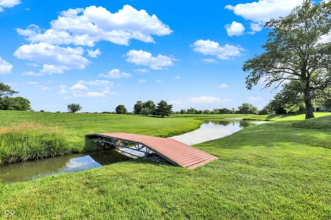 Community — 523 S 700 E, Whitestown, IN
