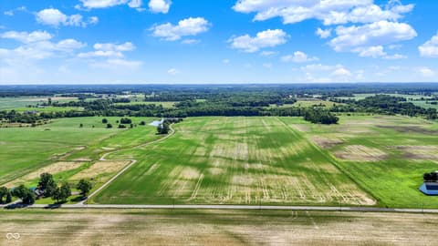 Aerial view at 523 S 700 E, Whitestown, IN