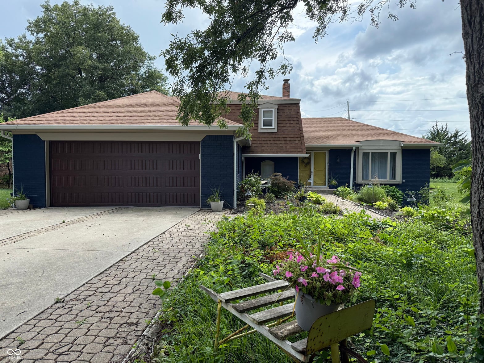 Photo of 1004 Linden Circle, Noblesville, IN