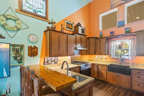 Photo of 7437 Center Lake Road, Nineveh, IN