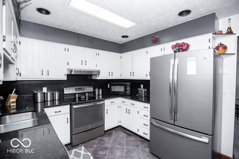 Kitchen at 1000 E County Road 55 S, North Vernon, IN
