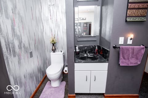 Bathroom at 1000 E County Road 55 S, North Vernon, IN