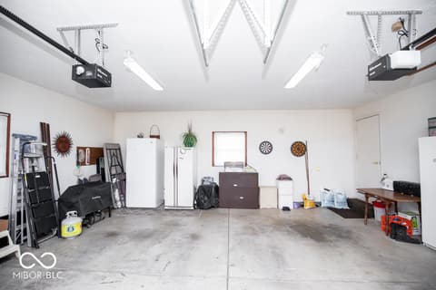 Garage at 1000 E County Road 55 S, North Vernon, IN