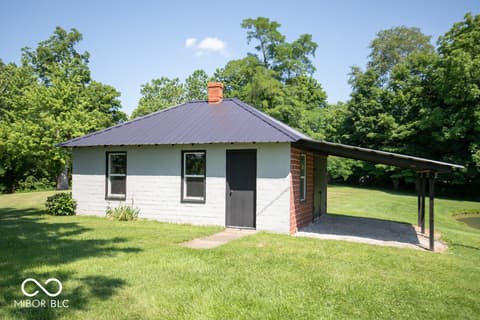 Out Buildings — 1000 E County Road 55 S, North Vernon, IN