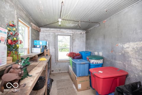 Storage — 1000 E County Road 55 S, North Vernon, IN