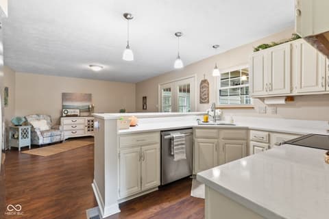 Photo of 7339 Brittany Way, Fishers, IN