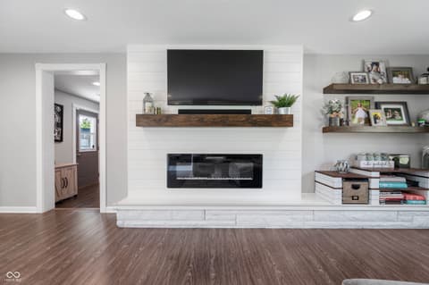 Photo of 217 West Drive, Fortville, IN
