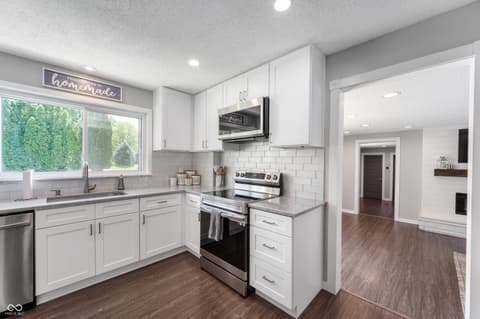 Photo of 217 West Drive, Fortville, IN